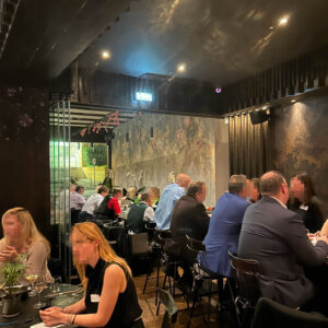 Παιχνίδι speed dating βραδιές γνωριμιών Αθήνα  Πως να βρω σύντροφο